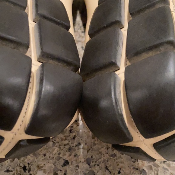 $849.00 !! PRADA MEN'S LUXURY COMBO COLOR LEATHER LOAFERS SHOES MARKED SIZE 10.5 - Picture 9 of 14